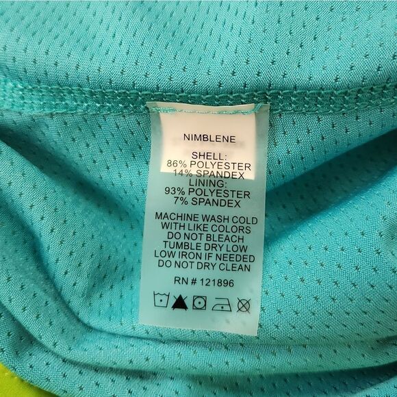 Title Nine Nimblene Skort Size 4 - Picture 6 of 6